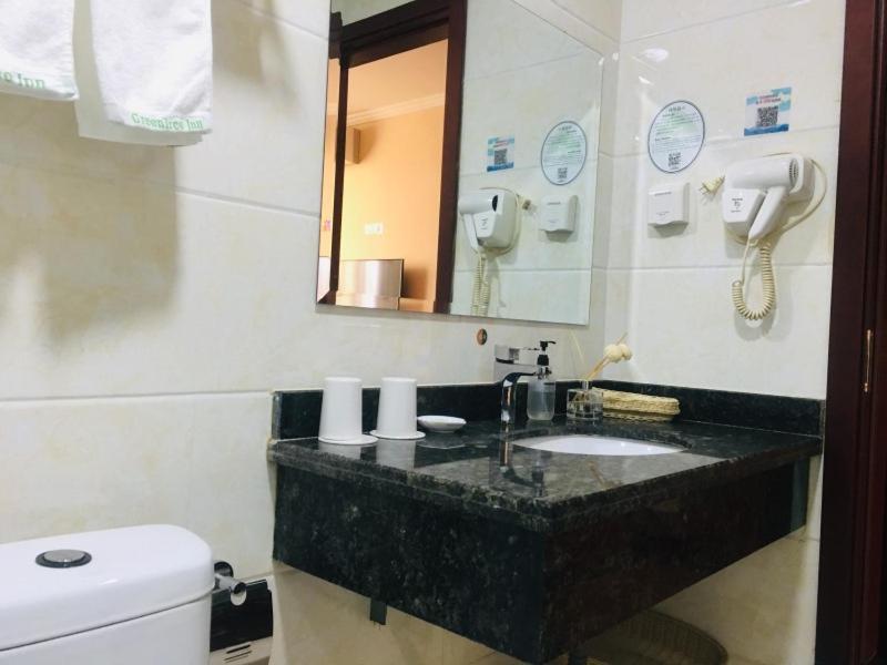 Greentree Inn High Tech Changzhi Road Subway Station Business Hotel Taiyuan  Exteriör bild