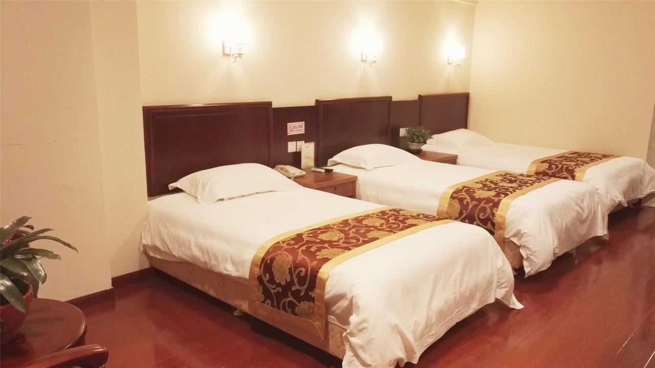 Greentree Inn High Tech Changzhi Road Subway Station Business Hotel Taiyuan  Exteriör bild