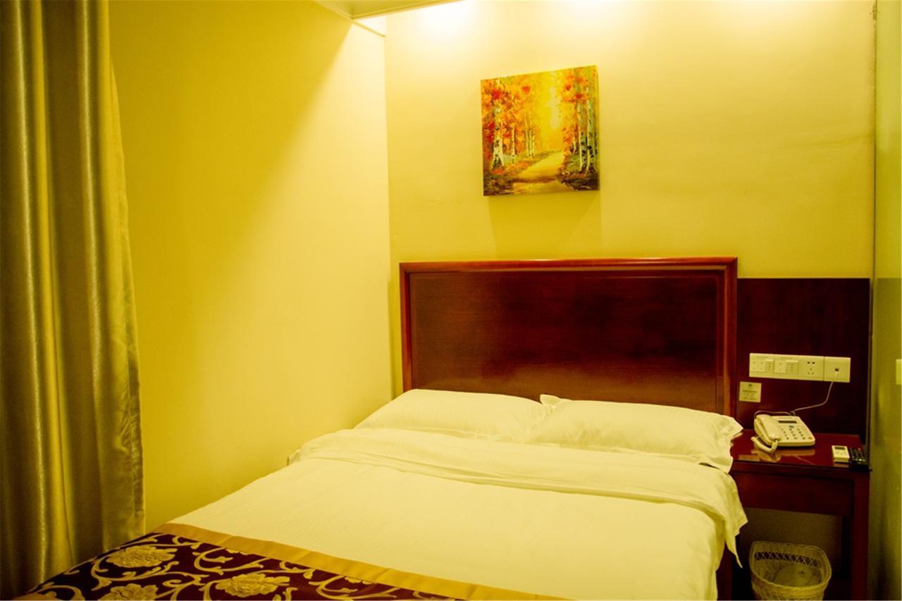 Greentree Inn High Tech Changzhi Road Subway Station Business Hotel Taiyuan  Exteriör bild