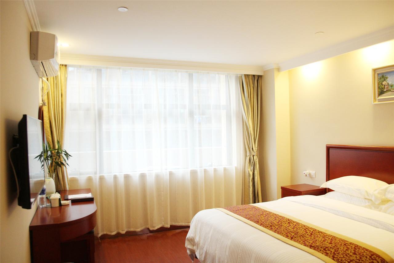 Greentree Inn High Tech Changzhi Road Subway Station Business Hotel Taiyuan  Exteriör bild